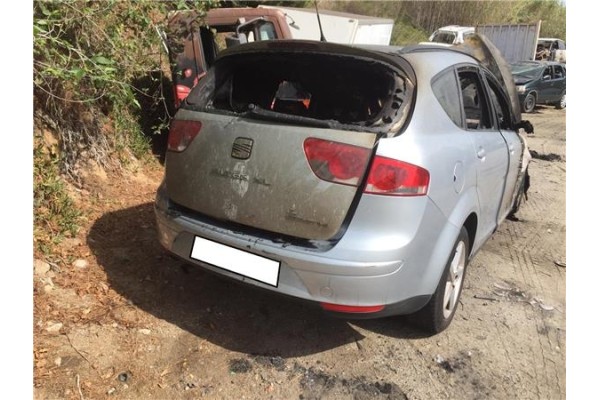 seat altea xl (5p5)(10.2006) del año 