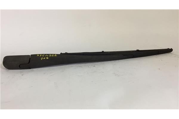 Recambio de brazo limpiaparabrisas trasero para peugeot 206 1.6 hdi 110 referencia OEM IAM 9651189977  
