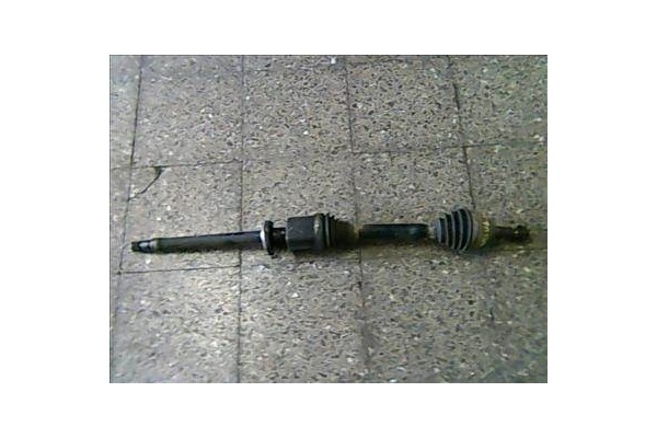 Recambio de palier delantero derecho para opel zafira 1.9 cdti referencia OEM IAM   