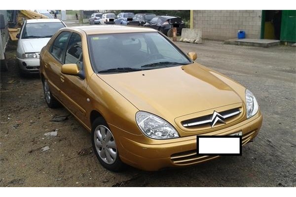 citroen xsara berlina del año 2001