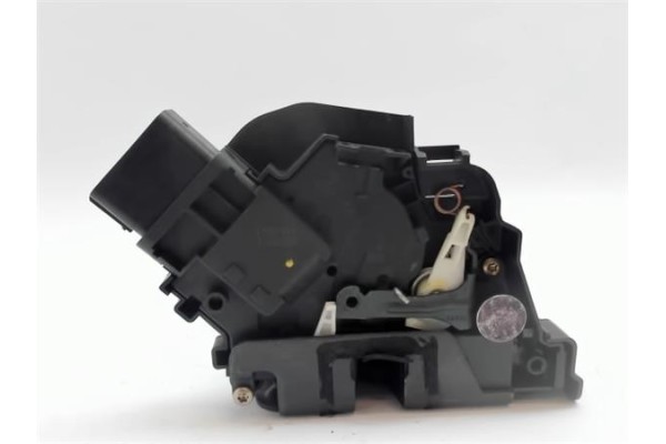 Recambio de cierre electromagnetico delantero derecho para ford focus ii (da_) 1.6 referencia OEM IAM 3M5AR21812AH  3M5AR21812AJ