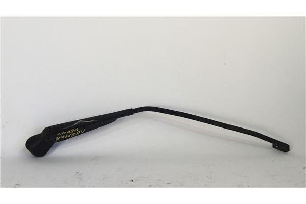 Recambio de brazo limpiaparabrisas trasero para opel corsa b 1.2 i referencia OEM IAM 90386316  