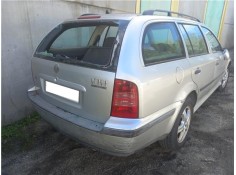 skoda octavia combi (1u5) del año 2000
