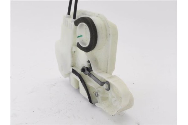 Recambio de cierre electromagnetico delantero derecho para mitsubishi space star (a00) 1.2 motion referencia OEM IAM 5715A864  