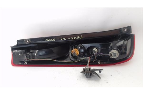 Recambio de piloto trasero derecho para ford fiesta v (jh_, jd_) 1.3 referencia OEM IAM 1432269  