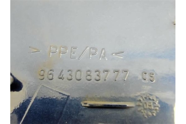 Recambio de tapa exterior combustible para peugeot 307 break/ sw (s2) 1.6 sw referencia OEM IAM 9643083777  