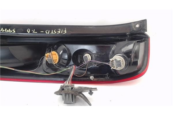 Recambio de piloto trasero derecho para ford fiesta v (jh_, jd_) 1.3 referencia OEM IAM 1432269  