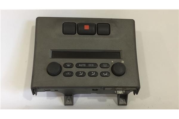 Recambio de mandos climatizador para citroen c4 coupe 2.0 by loeb referencia OEM IAM 013140985  