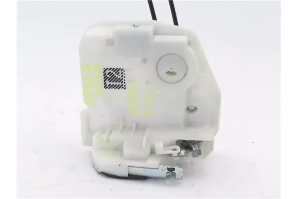 Recambio de cierre electromagnetico trasero derecho para mitsubishi space star (a00) 1.2 motion referencia OEM IAM 5745A426  