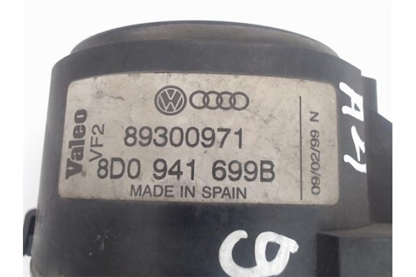 Recambio de faro antiniebla derecho para audi a4 avant (b5) referencia OEM IAM 8D0941699B 89300971 51786652 , AUDI | 8D0941700B 