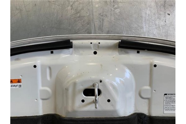Recambio de capo para honda jazz (gk) 1.3 comfort referencia OEM IAM GK15 60100TF0000ZZ 