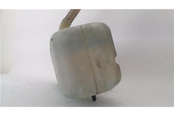 Recambio de deposito limpiaparabrisas para citroen jumper furgón 2.2 hdi 120 referencia OEM IAM 6431G2  