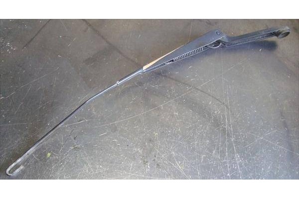 Recambio de brazo limpiaparabrisas delantero para daewoo lanos (1997) 1.6 16v referencia OEM IAM   