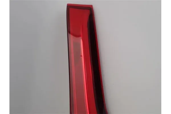 Recambio de piloto superior trasero derecho para honda jazz (gk) 1.3 comfort referencia OEM IAM 4318399  