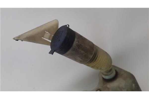 Recambio de deposito limpiaparabrisas para citroen jumper furgón 2.2 hdi 120 referencia OEM IAM 6431G2  