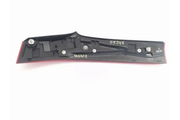 Recambio de piloto superior trasero derecho para honda jazz (gk) 1.3 comfort referencia OEM IAM 4318399  