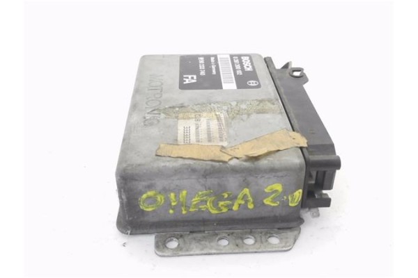 Recambio de centralita para opel omega a (16_, 17_, 19_) 2.0 referencia OEM IAM 90233740 0261200102 