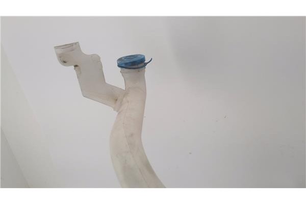 Recambio de deposito limpiaparabrisas para suzuki swift iii (sg) 1.3 ddis referencia OEM IAM 3845062JA1  