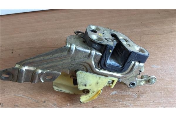 Recambio de cierre electromagnetico delantero izquierdo para opel astra f berlina 1.4 gls referencia OEM IAM 90449019 1032 