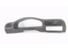 Recambio de embellecedor salpicadero para nissan sunny berlina (n14) 1.6 i 16v referencia OEM IAM 6824063C00  