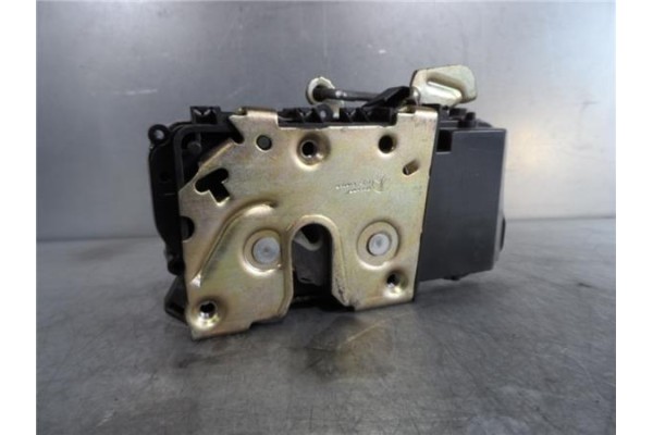 Recambio de cierre electromagnetico delantero izquierdo para citroen xsara berlina (1997) 2.0 hdi 90 referencia OEM IAM   
