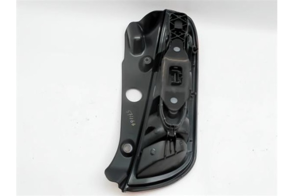 Recambio de piloto trasero izquierdo para lancia ypsilon (101) 1.2 referencia OEM IAM 51703972  51753385 , FIAT