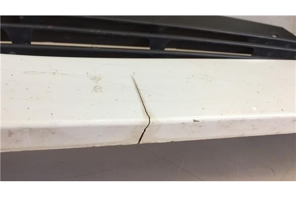 Recambio de rejilla capo para renault master ii caja/chasis (ed/hd/ud) 2.5 d referencia OEM IAM 8200426365   Recambio de rejilla capo para renault master ii caja/chasis (ed/hd/ud) 2.5 d referencia OEM IAM 8200426365