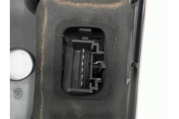 Recambio de piloto trasero izquierdo para lancia ypsilon (101) 1.2 referencia OEM IAM 51703972  51753385 , FIAT