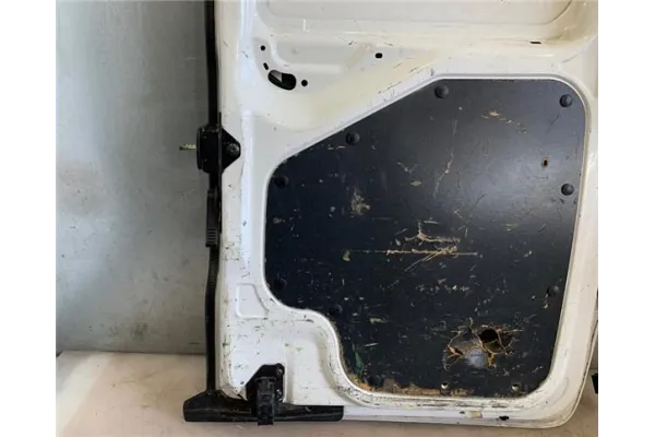 Recambio de puerta trasero izquierda carga cerrada para citroen jumpy 2.0 hdi 125 fap 27 l1h1 fugón referencia OEM IAM 8702C5  