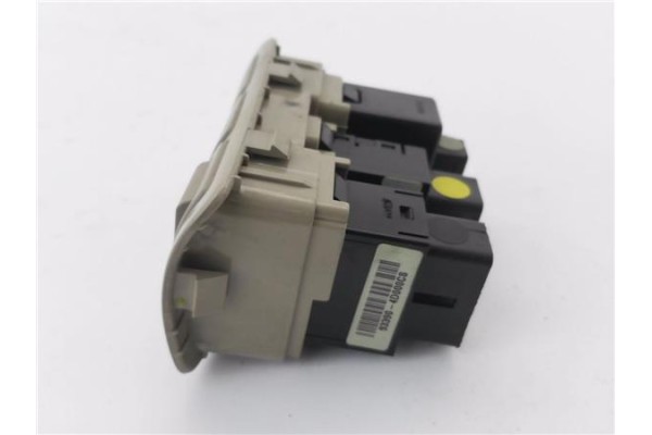 Recambio de mando de luces para kia carnival 2.9 crdi referencia OEM IAM 933104D000CS  