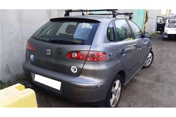 seat ibiza (6l1)(04.2002 ) del año 
