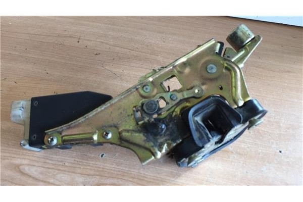 Recambio de cierre electromagnetico trasero izquierdo para opel astra f berlina 1.4 gls referencia OEM IAM 80532435 8057 