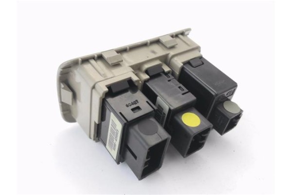 Recambio de mando de luces para kia carnival 2.9 crdi referencia OEM IAM 933104D000CS  