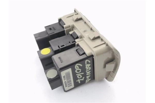 Recambio de mando de luces para kia carnival 2.9 crdi referencia OEM IAM 933104D000CS  