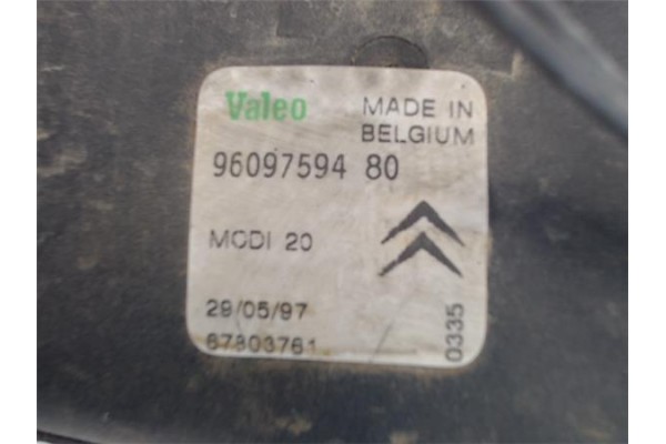 Recambio de faro antiniebla derecho para citroen zx referencia OEM IAM 9609759480 67303761 