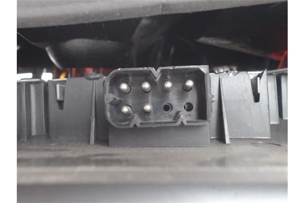 Recambio de piloto trasero derecho para bmw serie 3 compacto (e36) referencia OEM IAM   