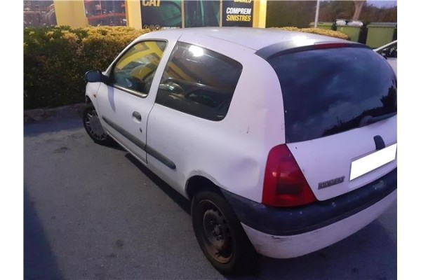 renault clio ii fase i (b/cbo)(1998) del año 