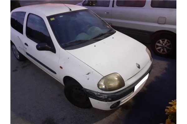 renault clio ii fase i (b/cbo)(1998) del año 
