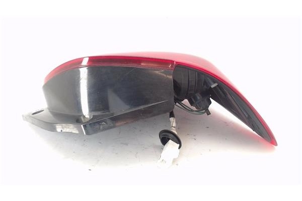 Recambio de piloto trasero izquierdo para mitsubishi space star (a00) 1.2 motion referencia OEM IAM 8330A781  