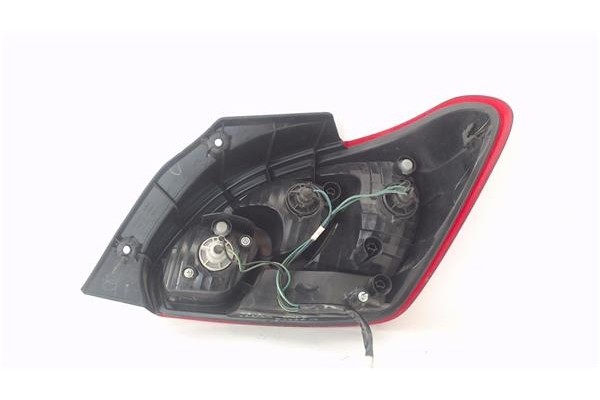 Recambio de piloto trasero izquierdo para mitsubishi space star (a00) 1.2 motion referencia OEM IAM 8330A781  