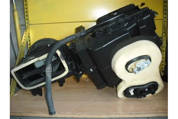 Recambio de carcasa calefaccion para seat ibiza st (6j8) 1.2 tsi referencia OEM IAM 8Z1820351A  