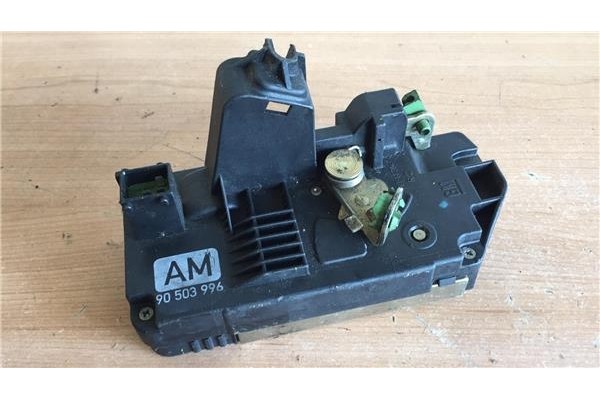 Recambio de cierre electromagnetico trasero derecho para opel vectra b berlina 1.6 edition 2000 referencia OEM IAM 90503996 AM 