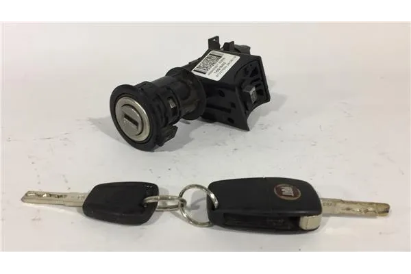 Recambio de clausor para fiat ii panda (169) 1.2 referencia OEM IAM 61027500 46845361 