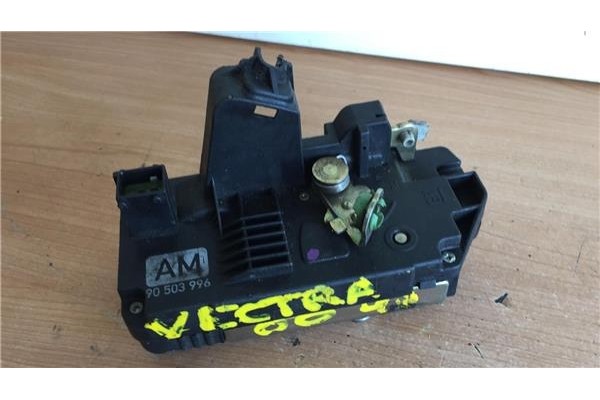 Recambio de cierre electromagnetico trasero derecho para opel vectra b berlina 1.6 edition 2000 referencia OEM IAM 90503996 AM 