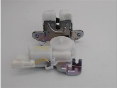 Recambio de cerradura porton para honda jazz (gk) 1.3 comfort referencia OEM IAM 2422997  