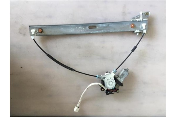 Recambio de elevalunas electrico trasero izquierdo para mazda premacy (cp)(1999) 1.8 referencia OEM IAM 8620400024  