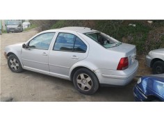 volkswagen bora berlina (1j2) del año 1999
