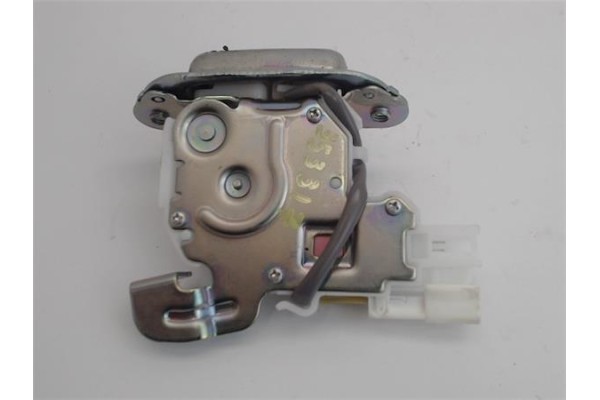 Recambio de cerradura porton para honda jazz (gk) 1.3 comfort referencia OEM IAM 2422997  