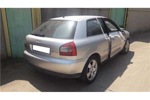 audi a3 (8l) del año 2001
