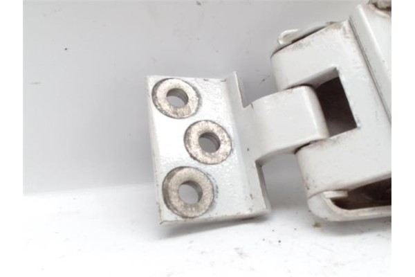 Recambio de bisagra sup. puerta trasero izquierda para citroen berlingo 1.9 d 600 furgón referencia OEM IAM   